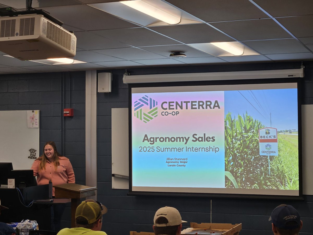 ForrestLang78's tweet image. Thanks to Katy with @NutrienAgRetail who spoke to our @CFAES_OSU students last week. We also heard from Jillian who interned at Centerra Coop and Maddie who interned at @Prog_Crops! 

Lots of great internship &amp;amp; job opportunities for all of our @osuati students!
#ATI #CFAES #OSU
