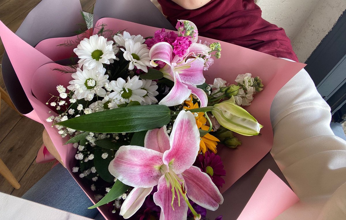 Şükretme isteği uyandıran bi sevginin muhatabı olmak bize de nasip oldu sonunda