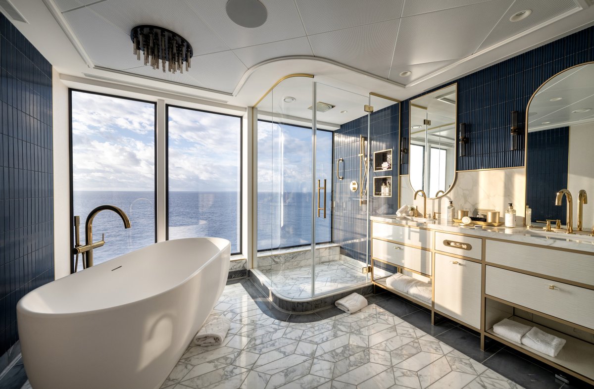 Disney Parks tweet media