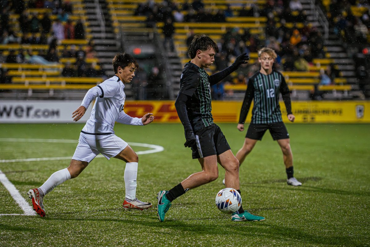 ⚽️ #OHSAA SOCCER: Scenes from the Division III boys soccer state finals between Aurora and Columbus Bishop Watterson. 📸