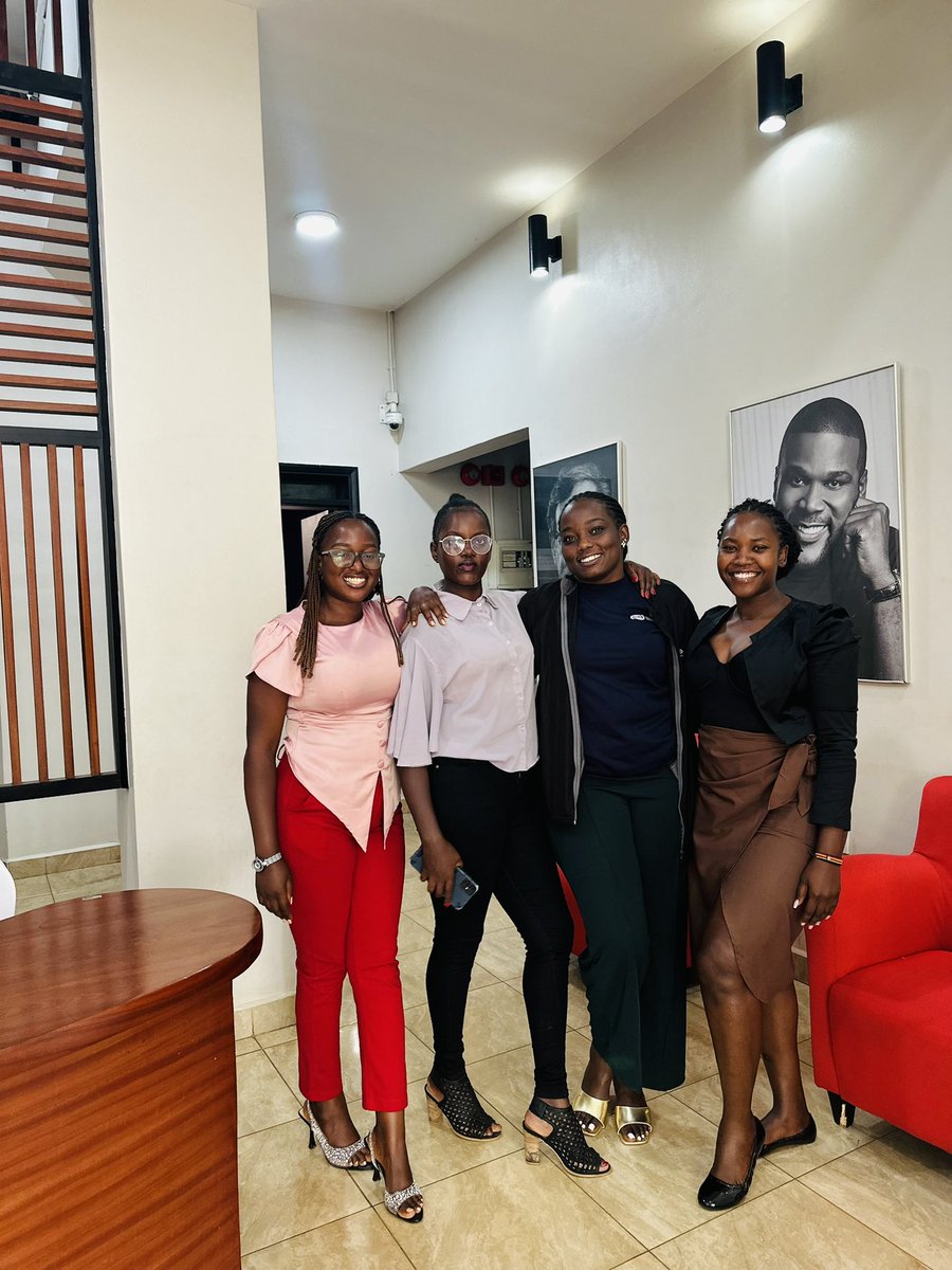 momothepearl's tweet image. Partnerships is the way to go 
#GoldenPosts