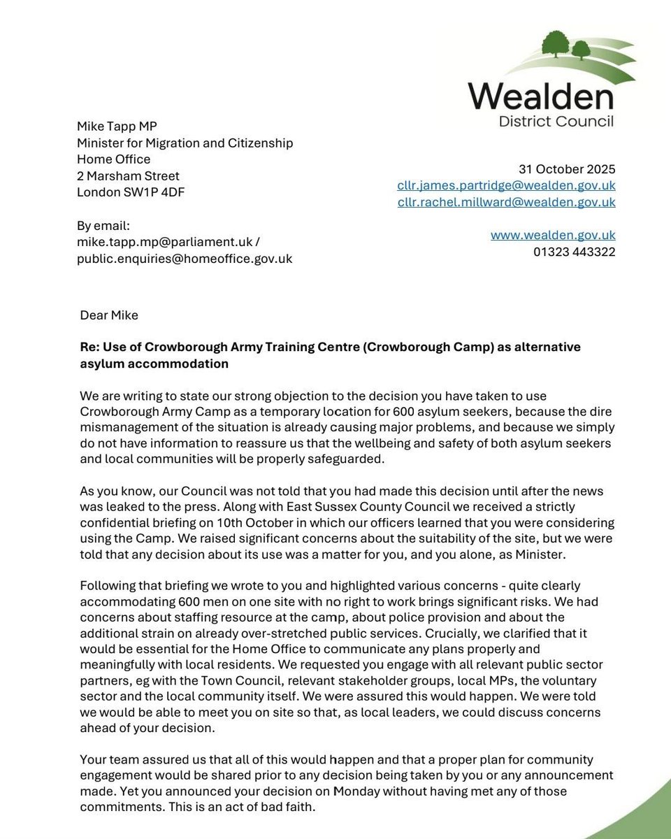 TheBritishIntel's tweet image. 🚨🇬🇧 GREEN PARTY DEPUTY LEADER OPPOSES ASYLUM PLAN IN HER OWN AREA

Newly elected Green Party deputy leader Rachel Millward has written to the Home Office objecting to the housing of 600 asylum seekers at Crowborough Army Training Centre.

In a letter co-signed with Wealden…
