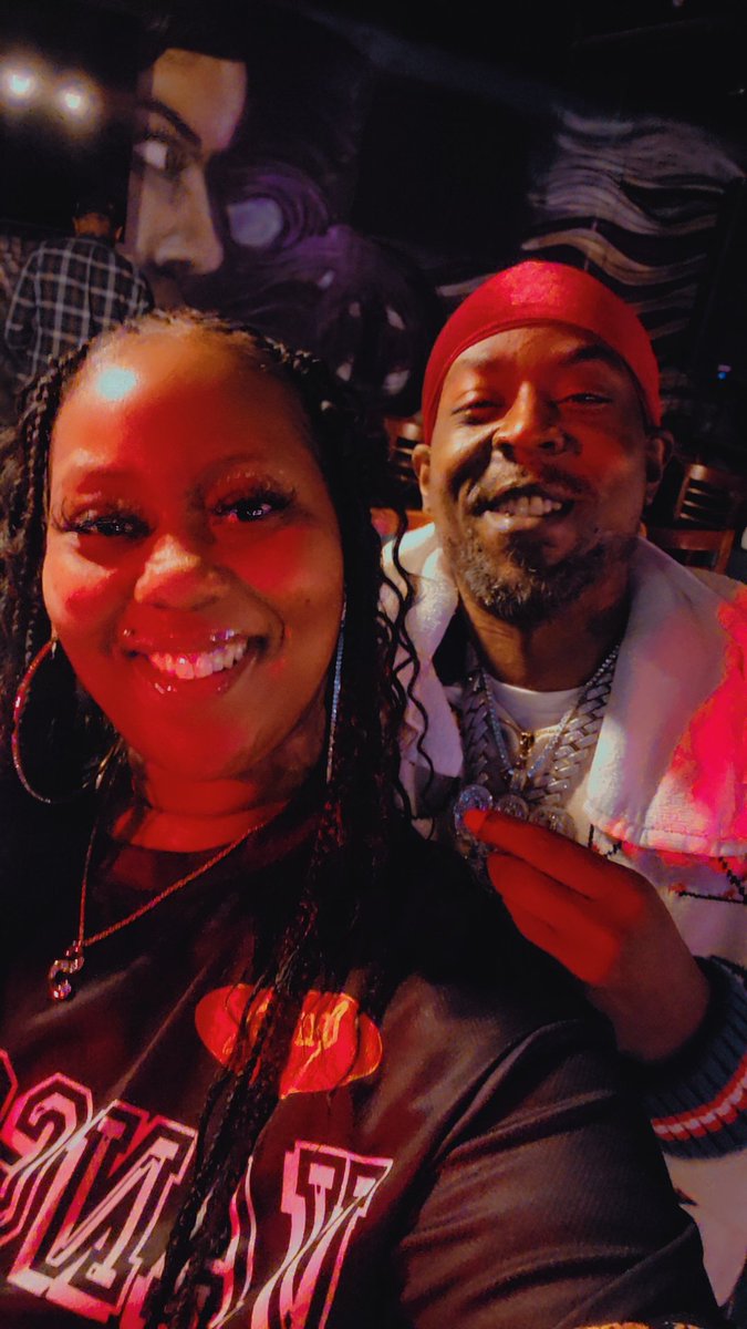 Smbeauty333's tweet photo. #stumbles @TheOnlyTayRoc #osolo @RealShotgunSuge
Nice to meet yall❤️ https://t.co/zZZqPwwHUx