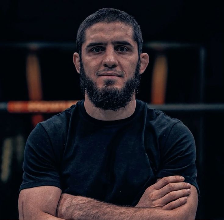 Love that this fight doesn’t need bad blood to sell. Just skill vs skill, the best vs the best. This is what MMA is all about 🙌 

#UFC322 #MMATwitter