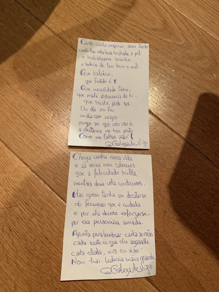 Regala poesía!!! Senón a sabes facer encárgaa a ⁦<a href="/Galega_de_Vigo/">gaLEga de Vigo ╰☆╮</a>⁩