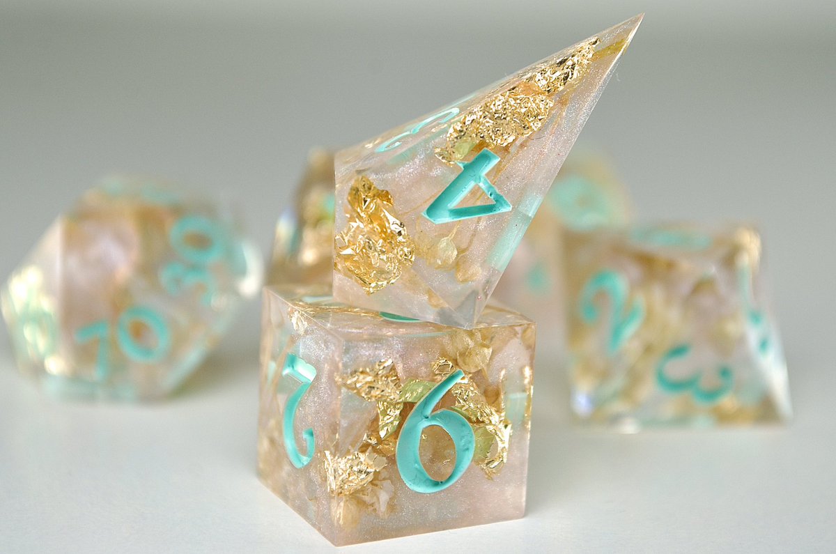 2crit2quit's tweet photo. The next round of orders is heading out the door this afternoon!!! Take a peek at the shop if you like fast shipping 🗺️
#dice #ttrpg #dicemaker https://t.co/a8HxLs1iBU