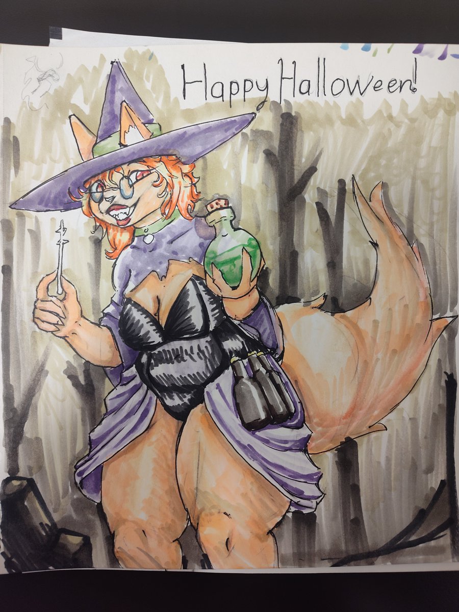 ThatsMatt_'s tweet image. Boys I swear you have to believe me, this #FoxFriday was not ready for halloween, but ready like 4 days later so I waited till the next friday to post then forgot so fuck it foxMonday.