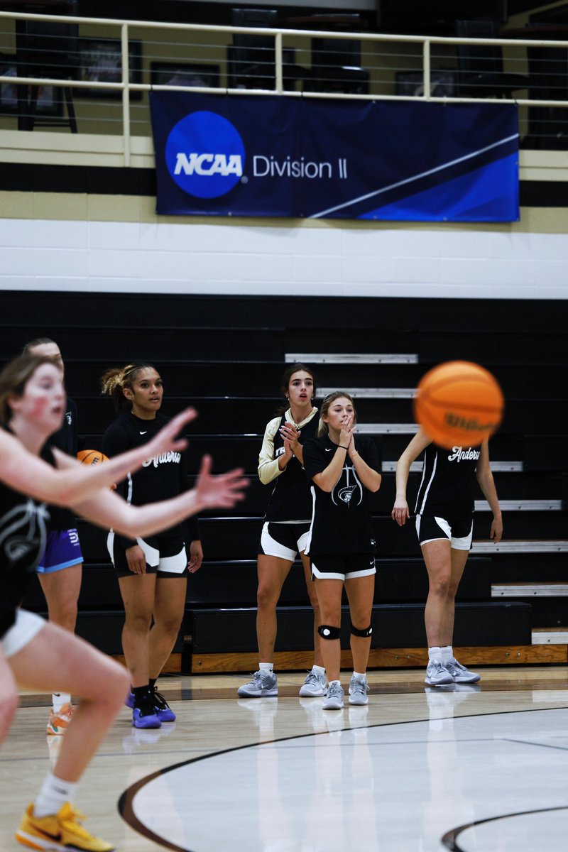 AUTrojansWBB's tweet photo. 𝙂𝘼𝙈𝙀 𝙒𝙀𝙀𝙆 𝙏𝙐𝙉𝙀 𝙐𝙋 🔧

#TrojanArmy @AUTrojans https://t.co/eJxyGU4Wdl