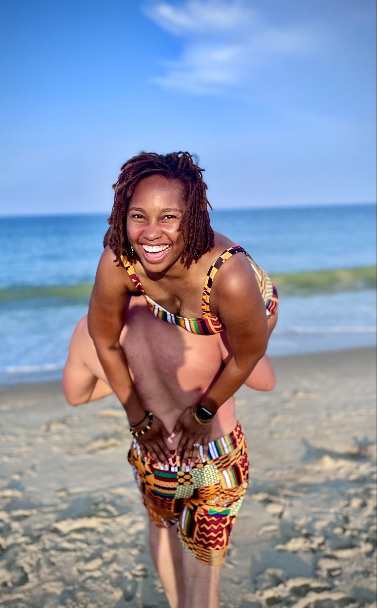 timothywelbeck's tweet photo. We celebrated seventeen years of marriage on Saturday. Itโs been a beautiful adventure. After all these years, I still day, โI do.โ Hereโs to many more my love (@rashida_welbeck).
#Forever #ForeverEver
#ForeverIsAMightyLongTime https://t.co/mcpzDS18d9