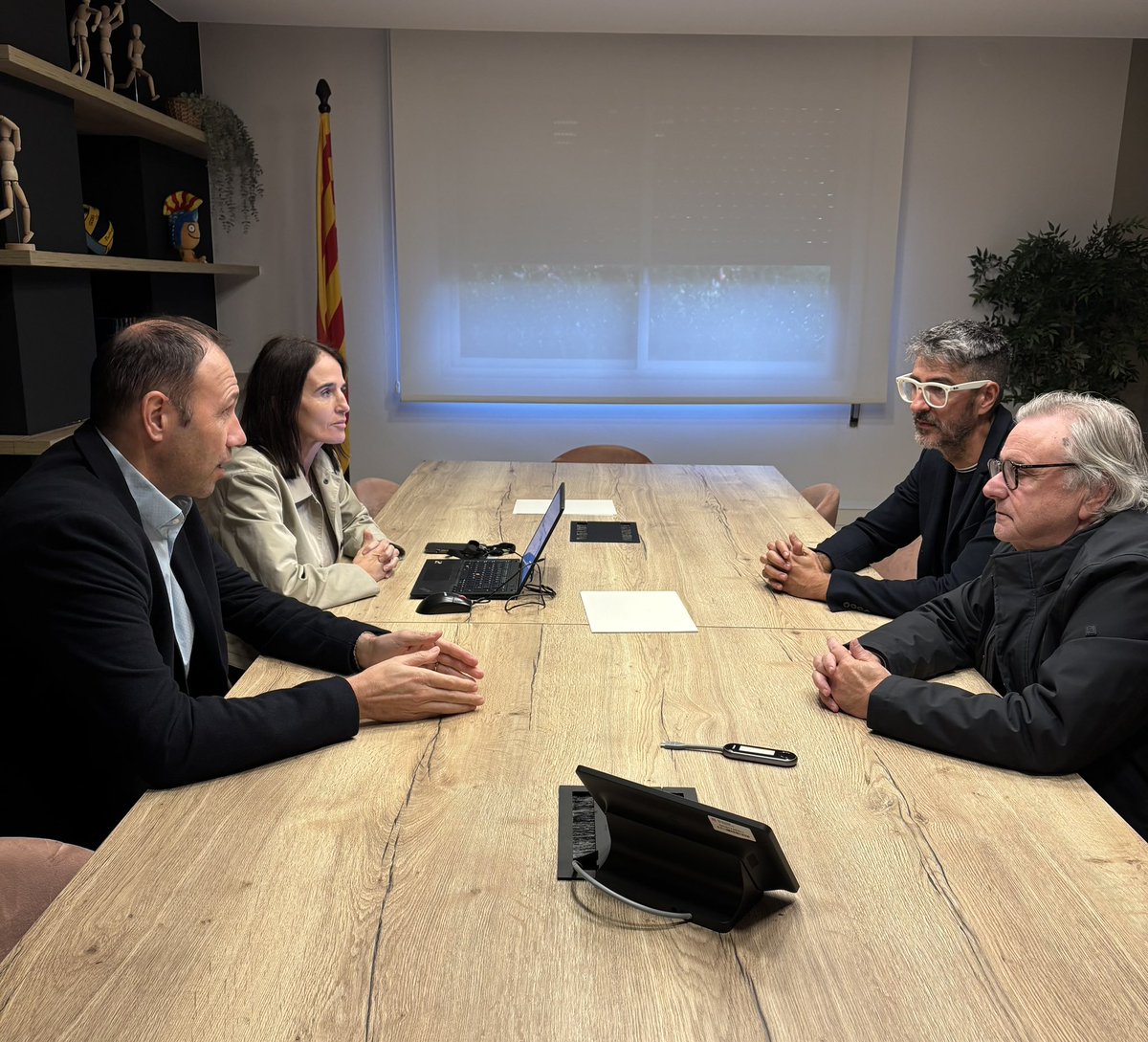 berni alvarez tweet media