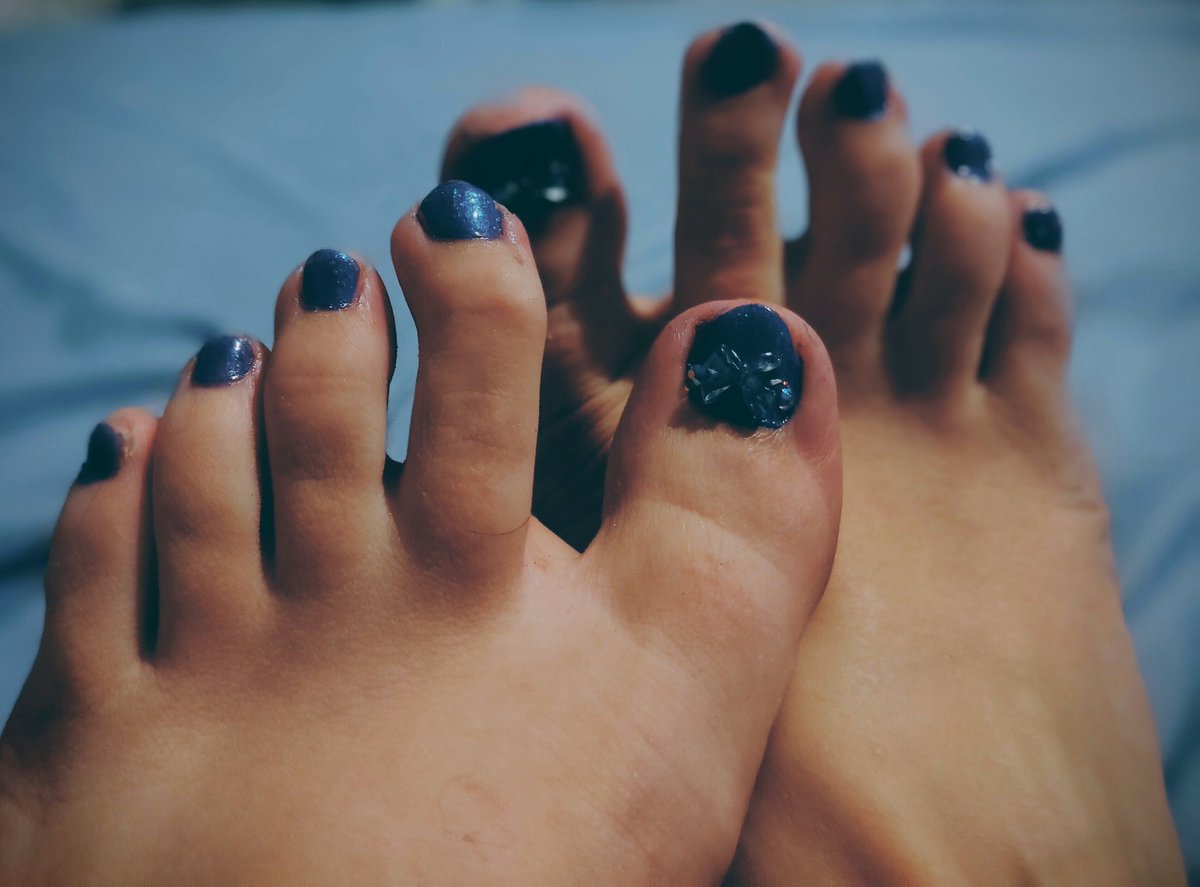 ToeTwoTall's tweet photo. Since my returning I'm running a package deal🤭😘 dm for details😙 #CheapFeet #smallacc #Rewardsforgoodbehavior https://t.co/dh4PsLuGmv