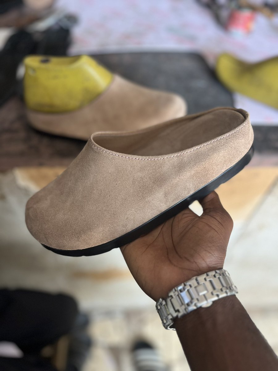 HMSshoes's tweet photo. single repost can go a long way
Location Kaduna
Nationwide delivery 
Price  18K each 
07060778415
Rt fisabilillah 

Uche Montana Oluomo BVN and NIN Regina Daniels Signing of the season https://t.co/NifGZKI1vA