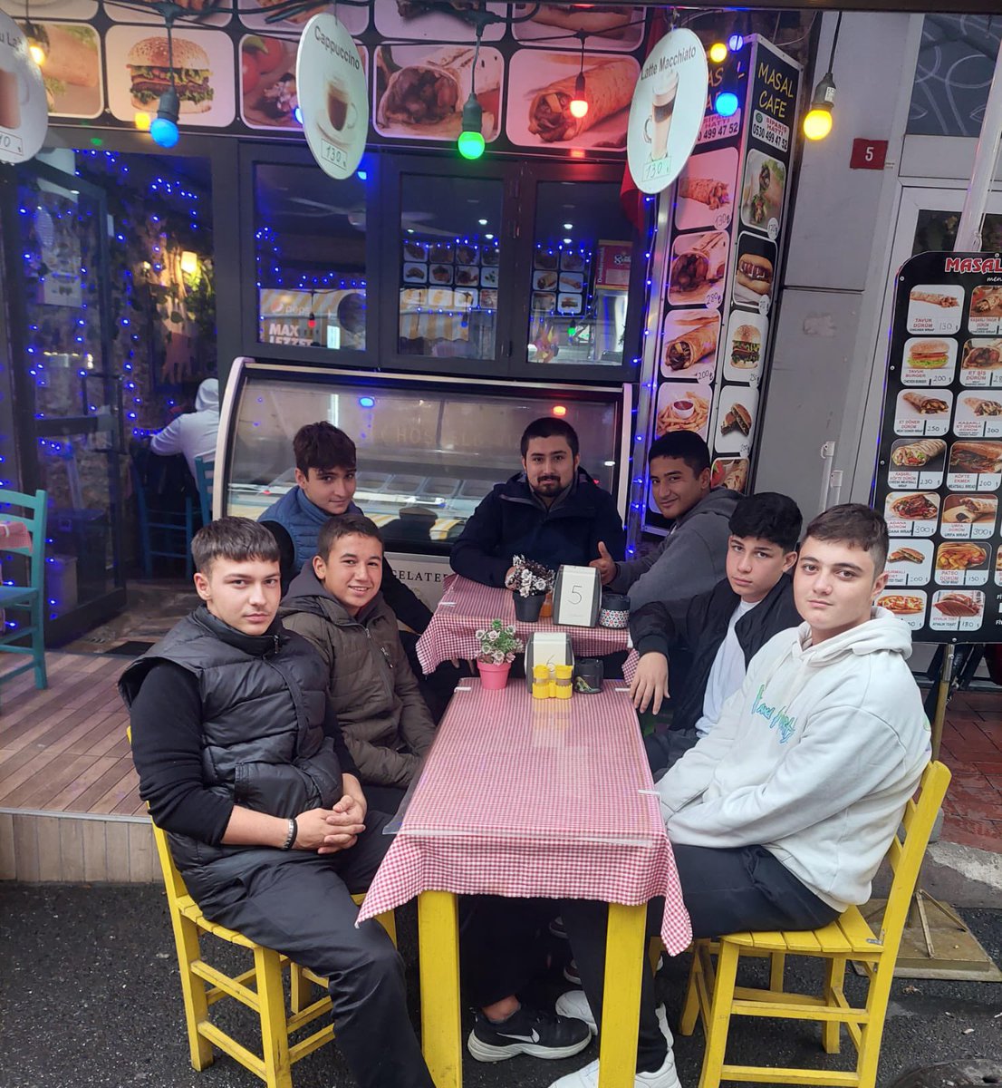 Genç İstikbal Buluşmaları

İlçelerimizde liseli kardeşlerimizle buluşmalara devam ediyoruz.

#binyıldahabugençlik 

📍Bahçelievler 

📍Avcılar   

📍Beykoz  

📍Adalar