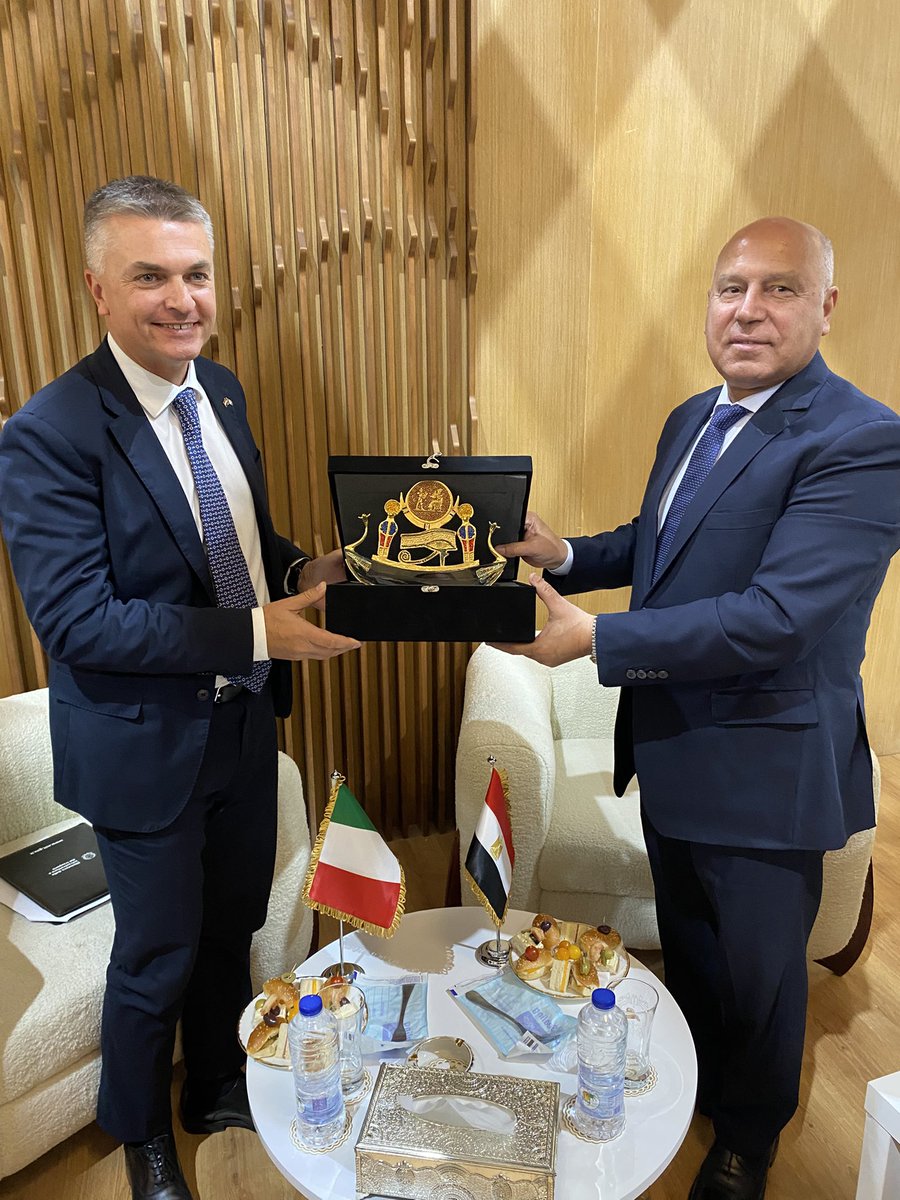 edorixi's tweet photo. Confronto col Ministro dei Trasporti egiziano Kamel al-Wazir,l a #TransMEA. Egitto e Italia sono partner essenziali per lo sviluppo logistico nel Mediterraneo. 🇪🇬 pratica una politica infrastrutturale pienamente sinergica con l’obiettivo 🇮🇹 di rafforzare il ruolo di hub regionale https://t.co/o7xd6A7AVb
