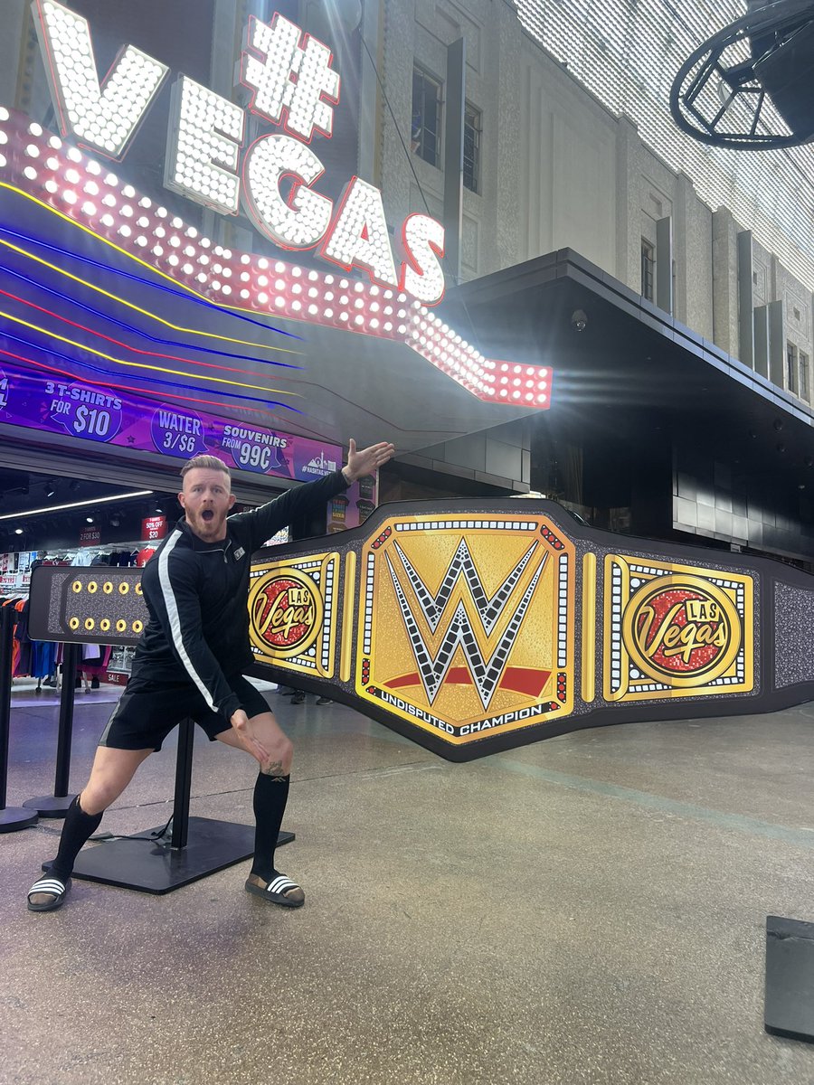 Sean_Legacy1's tweet image. 1 year ago I was announced as one of the first ever WWE ID prospects. 

I have been truly blessed and grateful for the opportunities I have been given. 

Jobs not finished. 

Stay Super. 💫

#seanlegacy #wwe #super #wweevolve #wweid #wwenxt #prowrestling #prowrestler