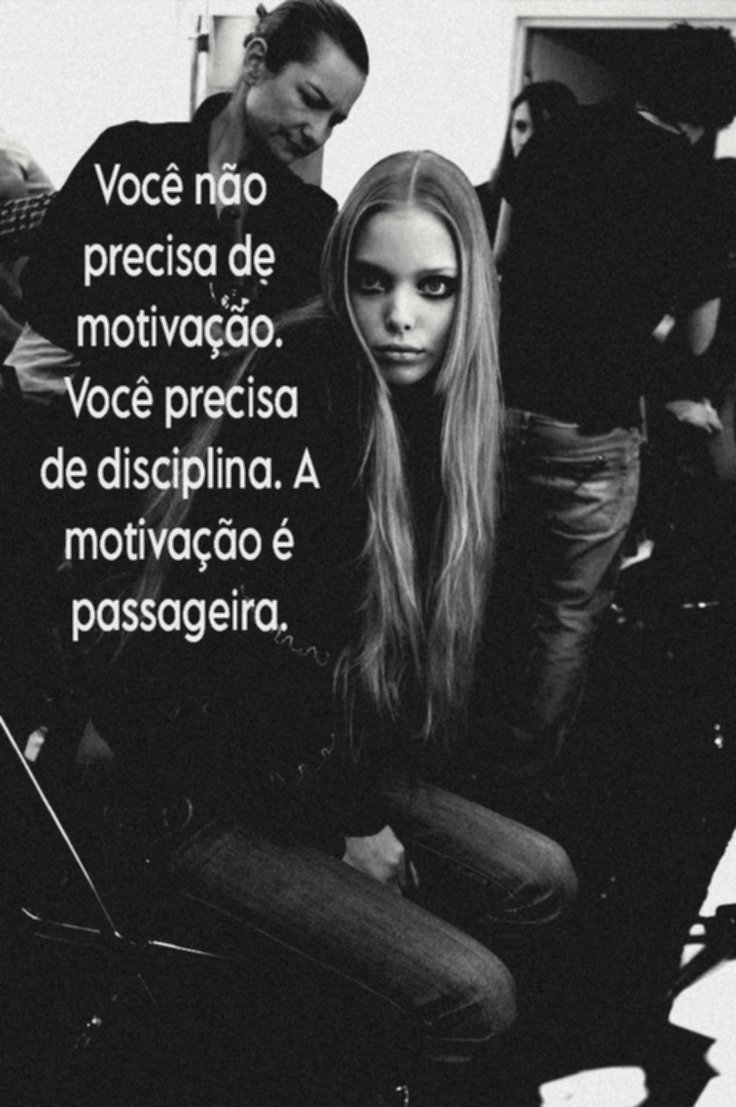 𝔎𝔢𝔨𝔢 ~ tomou vergonha (3/13) (@unir0nicallyhot) on Twitter photo 