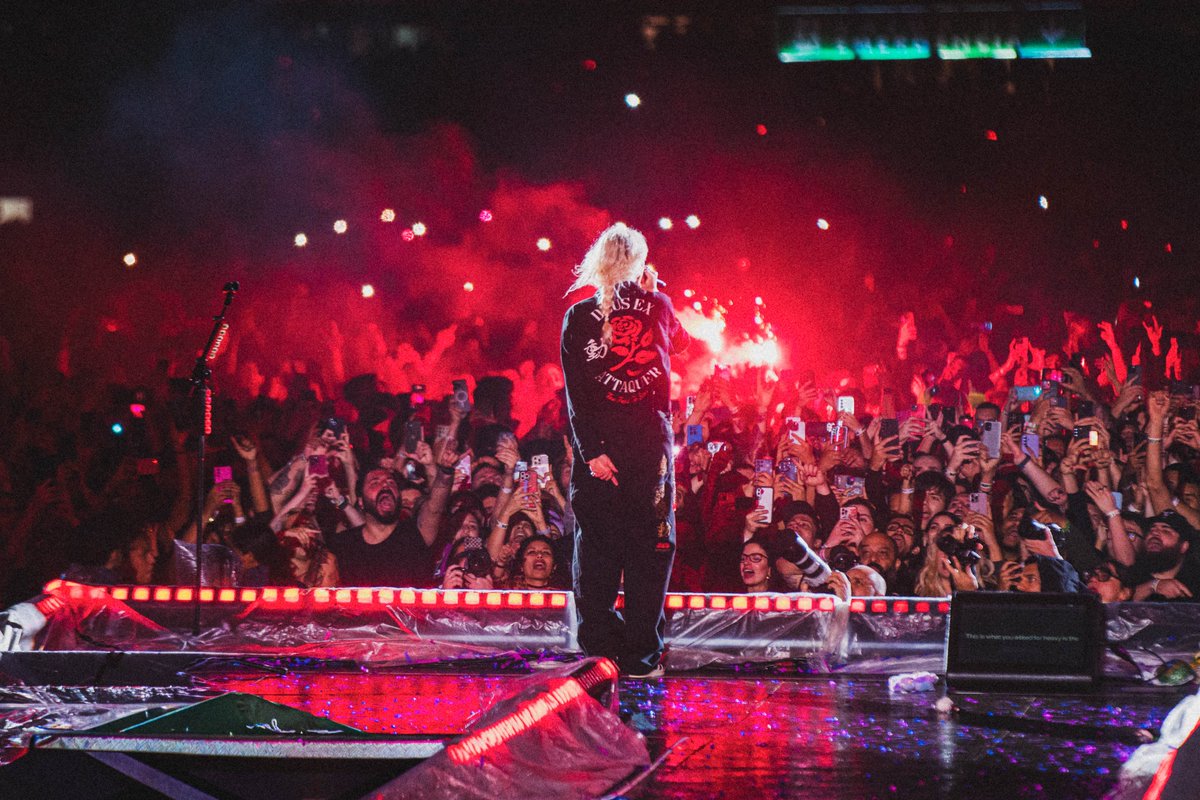 LINKIN PARK tweet media