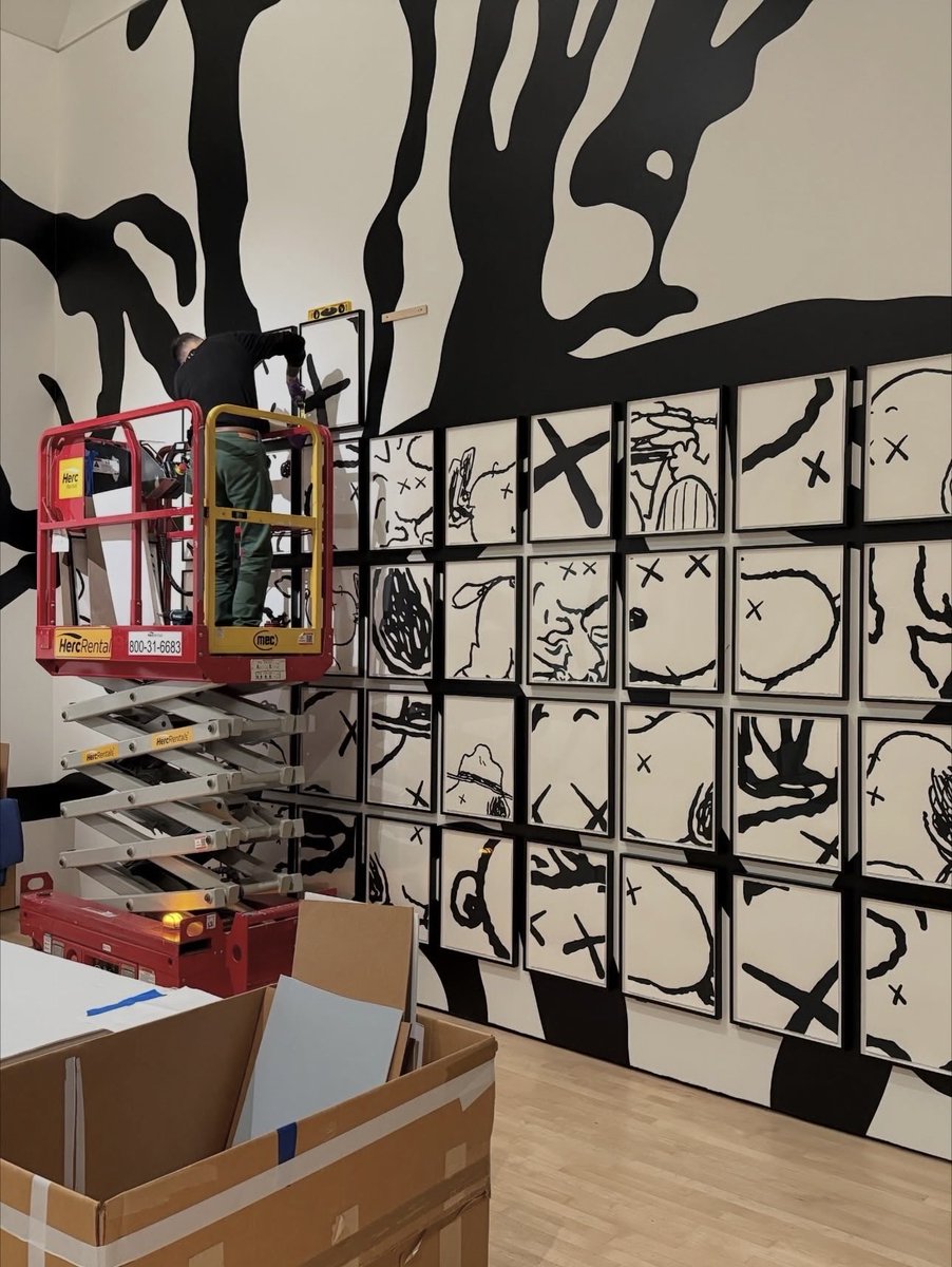 SFMOMA's tweet image. 🚨 T-minus 5 days until "KAWS: FAMILY" is all yours on Floor 4, and we're giving you a sneak peek behind the curtain👀
📅Opening November 15
🎟 bit.ly/4jNApXx 

#KAWSCOMPANION #SFMOMA