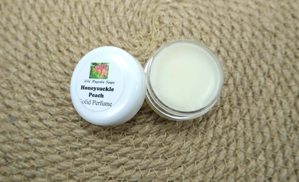 WldMagnoliaSoap's tweet photo. 20% off - Honeysuckle Peach Scented Solid Perfume https://t.co/InbwzJhIma via @Etsy #honeysuckle #peach #solidperfume https://t.co/wvMzj6e27x