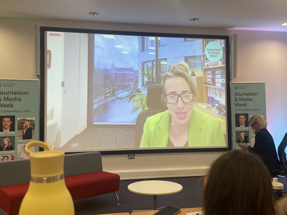 TimeaFe's tweet image. Wrapped up the first day of #LTJMW with @KathViner 

Such an inspiring talk touching on aspects of media law when reporting, how “there’s nothing that The Guardian can’t cover as long as it’s in a meaningful way” and how diversity in the newsroom makes stories more interesting.