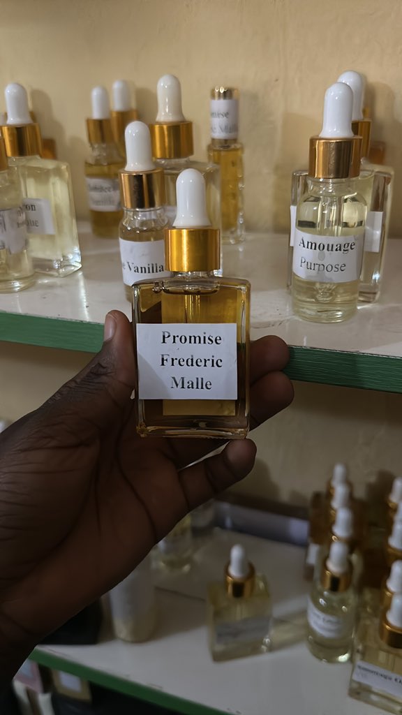Siyaamarh's tweet image. 30ml Oils🥳💃🏻

Oud Satin Mood 13,000
Promise Frederic Malle 15,000
Al Wisam Rasasi 15,000
Reef 33  15,000

Location Lugbe Abuja