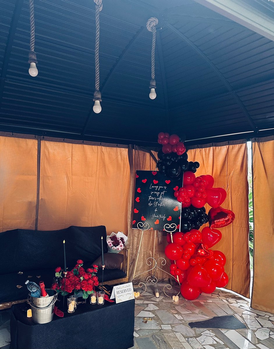 Timeless Love never fades 🥀♥️
A subtle gesture that speaks volumes! 
Enjoy an exclusive, intimate evening with your loved one, courtesy of <a href="/extralushevents/">Abuja Event Planner | Designer - ExtraLush Events</a>.

#eventplannerabuja #balloonartistabuja #eventdesigner