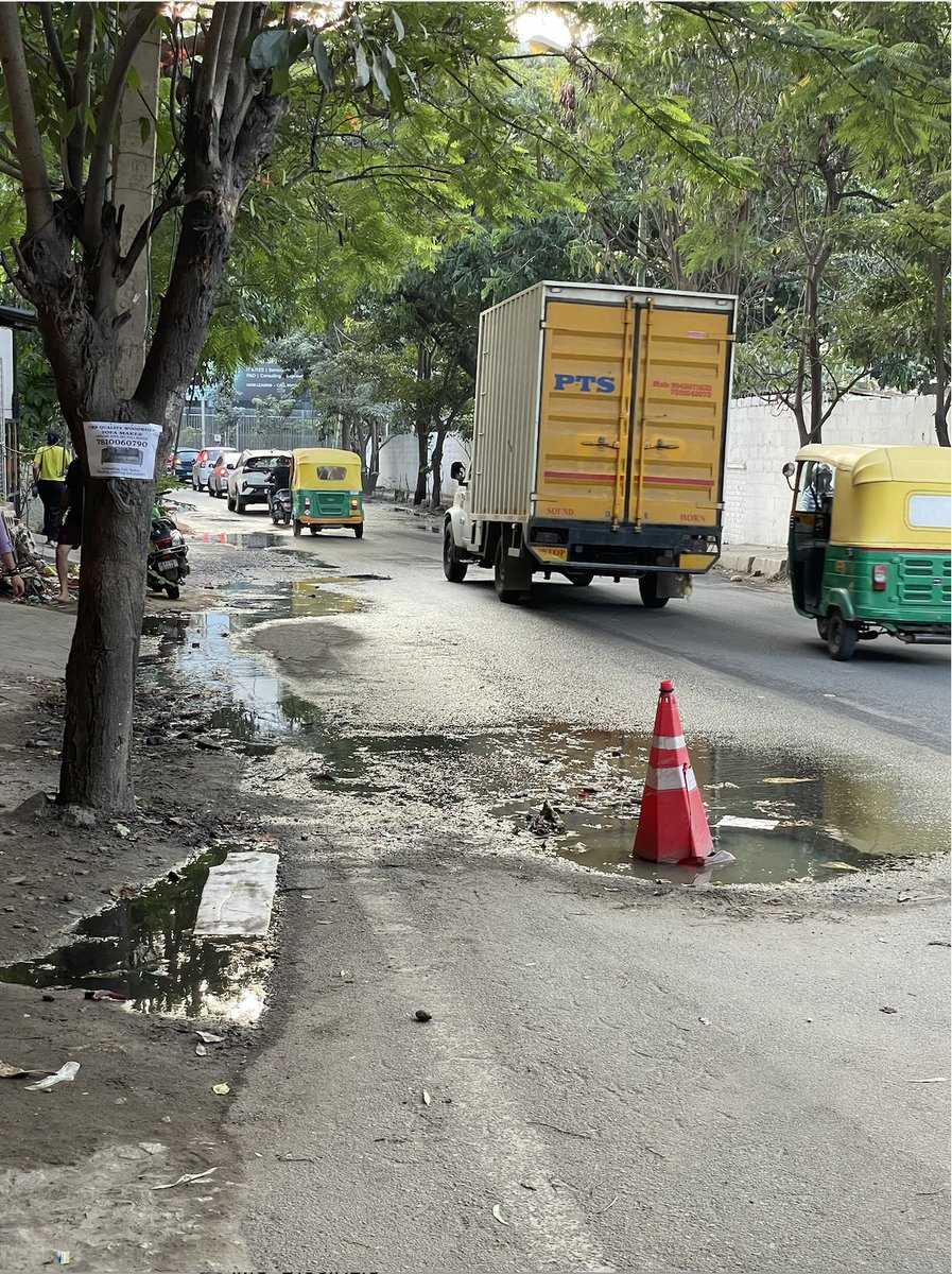 Traffic Watchers tweet media