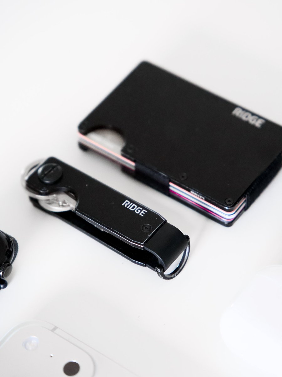 Monsieurpix's tweet image. Les photos de ma dernière vidéo sur mes indispensables 2025 #EDC ✨