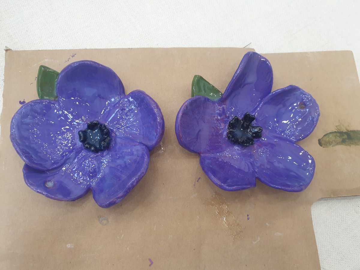 Our ladies have been busy crafting for Remembrance Day - creating handmade fabric poppy brooches, painting beautiful poppy posters, and making purple poppies to honour the service animals who served alongside our soldiers 💜