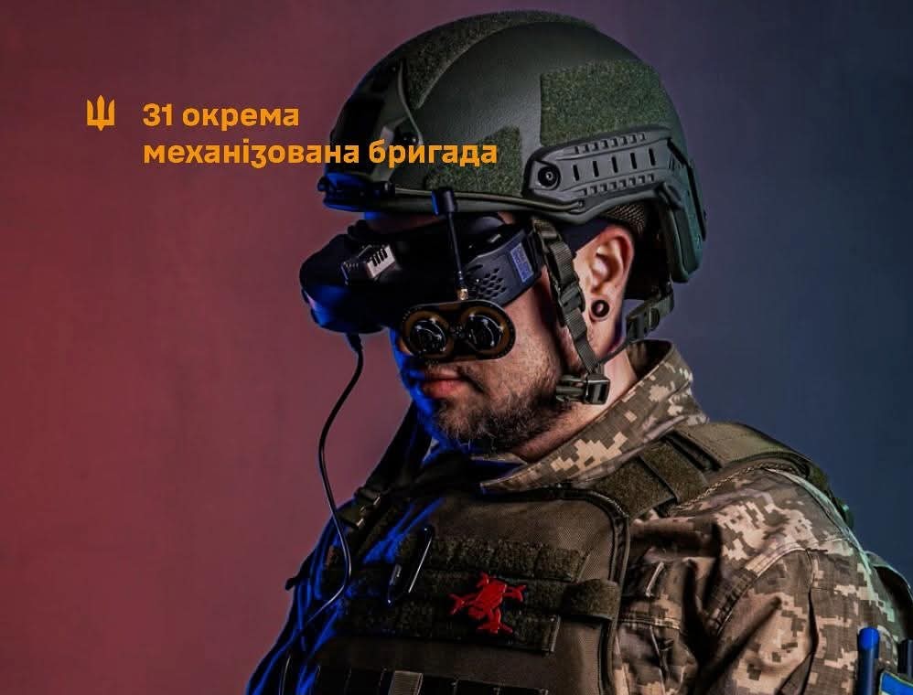 They don’t get to rest — but we can give them a fighting chance.🙌
Let's give defenders mobility, evacuation, Life-saving capability.🫂

🚨31st Brigade's reconnaissance company need vehicle for transport and evacuation of the wounded❤️‍🩹🙏

🎯: 8000$ (second car)
✅️: 1236$