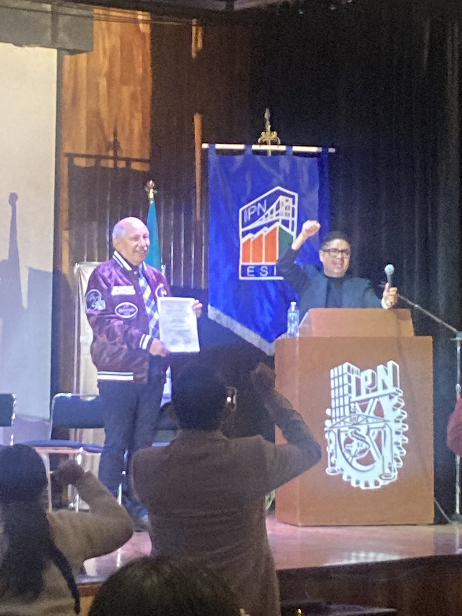 Raul Armando Quintero Martínez, titular del Instituto Nacional para el Federalismo y el Desarrollo Municipal (INAFED) #INAFED #IPN #SeminarioInternacional Experiencias Latinoamericanas en Mejoramientos Urbanos en Barrios Populares #PlanIntegraldelOriente del Estado de México.