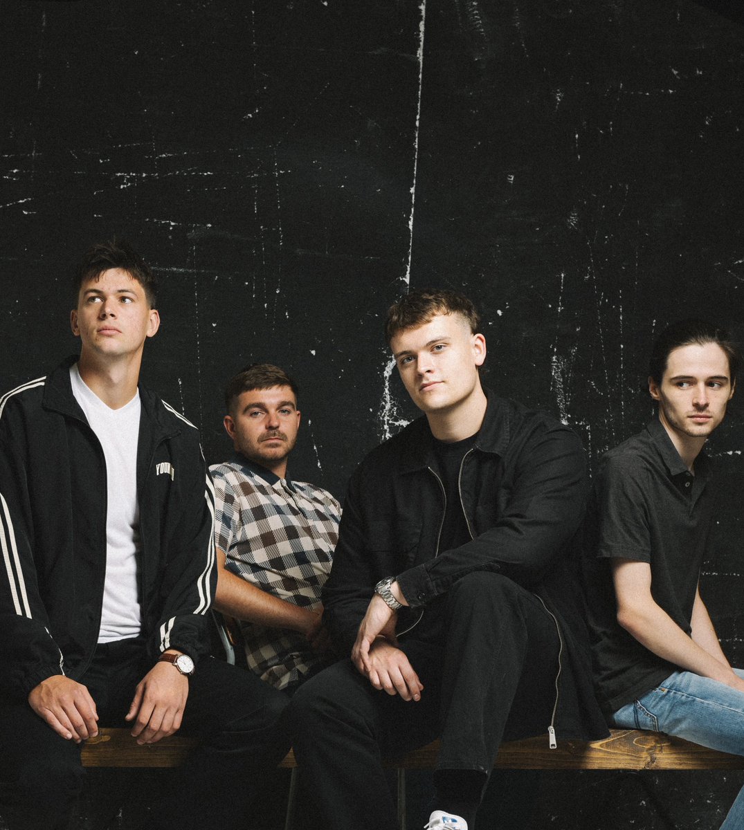 TheAnsellsBand's tweet photo. WORK IT OUT - OUT 21st NOVEMBER 

We’re buzzing to announce our brand new single ‘Work It Out’ will be available everywhere on Friday 21st November. 

Join our mailing list before 6pm on Friday to be sent an exclusive extended teaser… https://t.co/dIK57UllBa