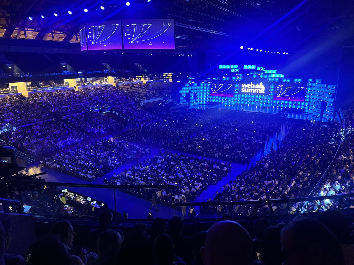 davidjrh's tweet image. Excited to be at my first #WebSummit! #Lisbon @intelequia