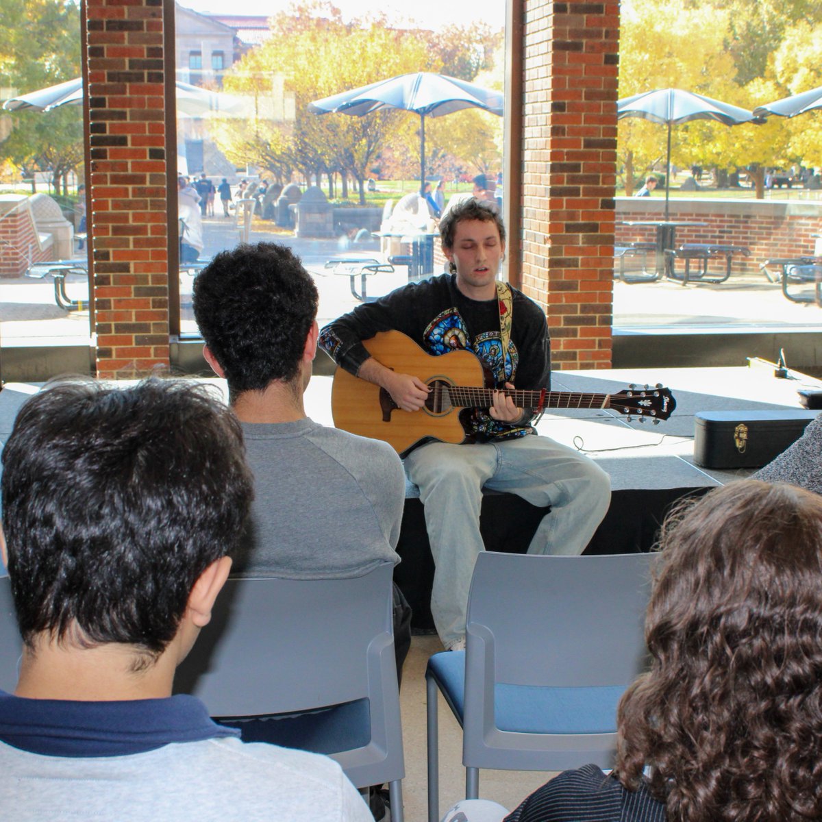 PurdueECE's tweet image. The latest ECE Sound Sessions took place this past Wednesday. Thanks to ECE senior Sebastian Arthur and sophomore Muhammad Shaaban for sharing their talent with us!

ECE Sound Sessions are available on our YouTube channel: bit.ly/3QPLDOx.

#PurdueEngineeringIsVibrant