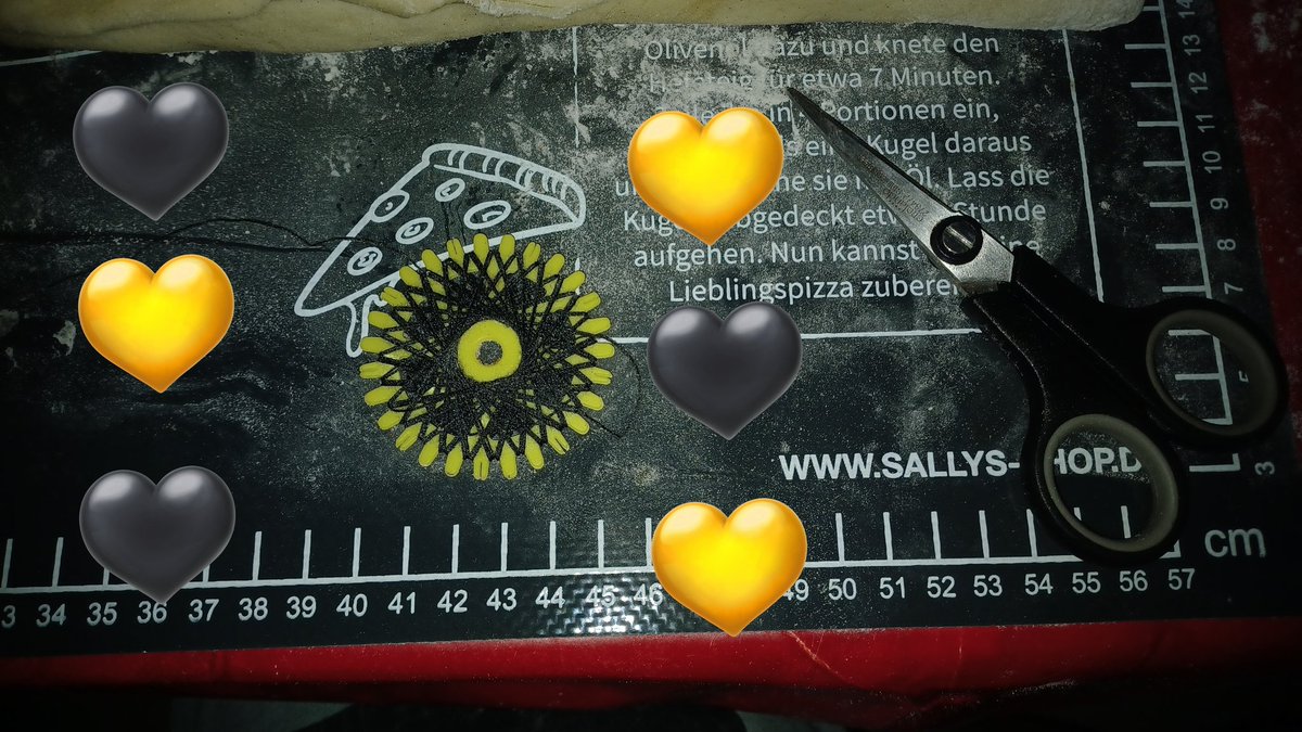 BastianDriller's tweet photo. #SchwedischeKรผche ๐ฝ๐ช๐บ๐ธ๐ช๐ค๐ป๐๐ฅฐ๐คค๐
#Kanelbullar ๐ฅ๐ช๐บ๐ธ๐ช๐ค๐ป๐๐ฅฐ๐คค๐
#SallysWelt
#Sally's #Silikonmatte
#Sally's #Allzweck #Backfolie
#Sally's #V2Backblech
@HexeHanna8 @bvbandy1979
@SchroderDemila @WeltSallys
๐๐ค๐๐ค๐ 19:09 Uhr ๐๐ค๐๐ค๐ https://t.co/jkjpi48PDJ