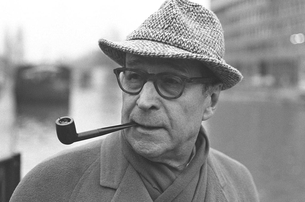 jornalrascunho's tweet photo. Editora Unesp inicia publicação da obra completa de Georges Simenon. Projeto inédito prevê a edição integral dos romances do autor belga, incluindo as histórias do comissário Maigret, até 2035: https://t.co/RcesdHLMhk https://t.co/l0QJT9LJK2