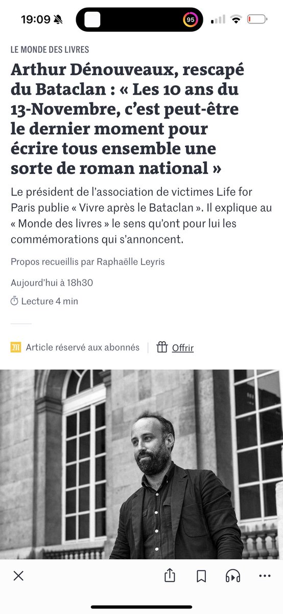 Parler à <a href="/RaphaelleLeyris/">Raphaëlle Leyris</a> pour <a href="/MondedesLivres/">Le Monde des livres</a> , et que l’article soit illustré par <a href="/DavidFritzGoep/">David Fritz Goeppinger</a>. La vie est belle ce soir. lemonde.fr/livres/article…
