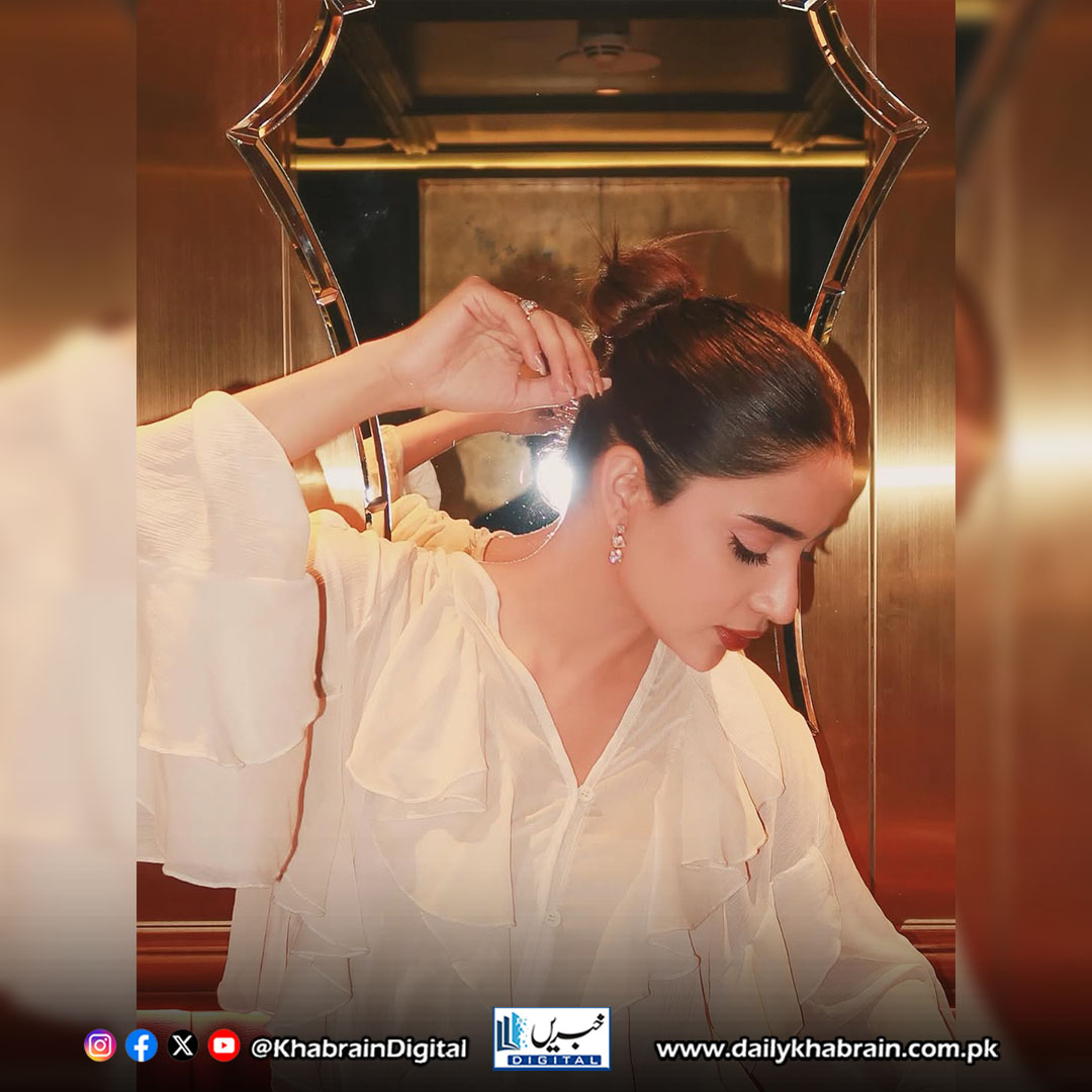 daily_khabrain's tweet photo. SABOOR
where grace meets grit
#khabraindigital
#Saboor #GraceMeetsGrit #WhereGraceMeetsGrit #GraceAndGrit #StrengthInStyle #BoldAndBeautiful #EleganceWithEdge https://t.co/VrYbOFeZ3O