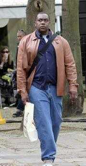 Alexandr4Denman's tweet image. Lenny Henry has DEMANDED an international apology from American Eagle for choosing Sydney Sweeney in controversial campaign.
Lenny said: ‘They should have chosen a black actress like Cynthia Erivo. Jeans were invented by us, for us. It’s a Black legacy’ he lamented.
NOW LETS HAVE…