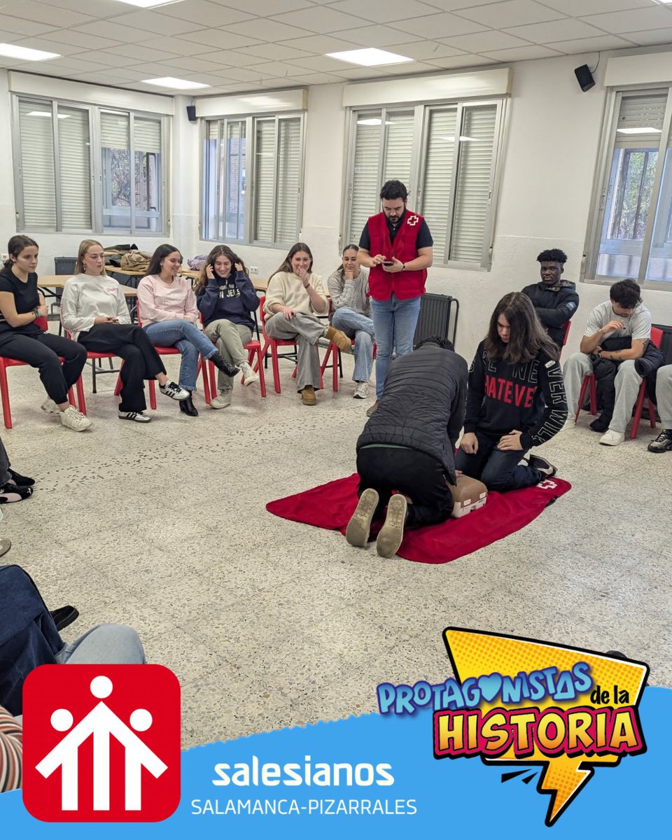 SalesianosPiza's tweet photo. Pablo, de cruz roja, nos ha dado un taller de RCP y Primeros Auxilios. #SalamancaCiudadDeSaberes #CruzRoja #IPE #FP #GS #protagonistasdelahistoria https://t.co/QtuOXVrRuk