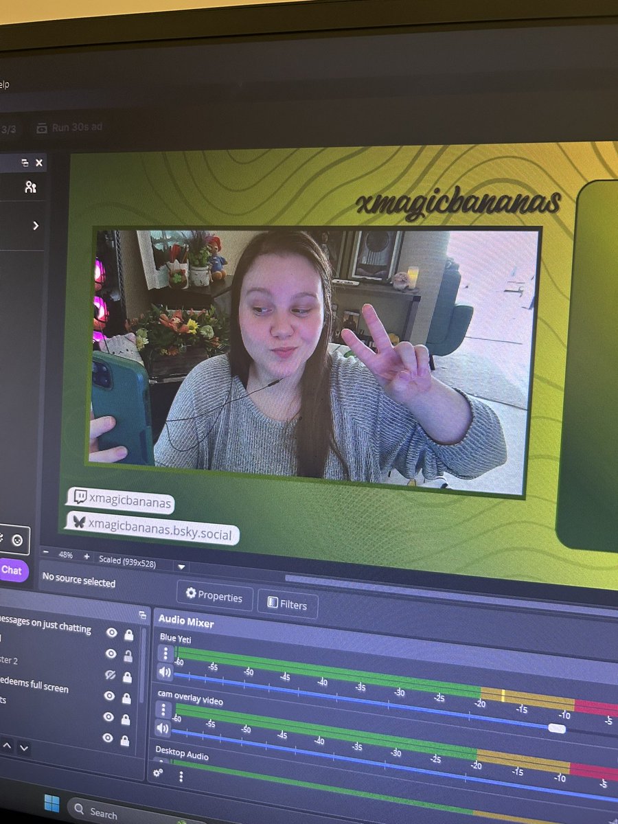 I know, it's not chewsday yet! But I have some new stuff to show off! 👀 I'm also going to be cozying up and playing Animal Crossing today 🏝️🩵 [live now]