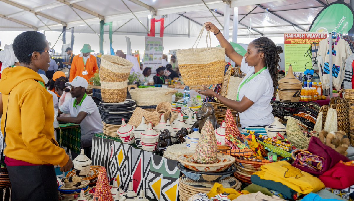 About 100 Rwandan Micro, Small and Medium Enterprises (MSMEs) are participating in the ongoing 25th Edition of the East African Community (EAC) MSMEs Trade Fair at Uhuru Gardens, Nairobi.

Showcasing a diverse range of products including agro-processing, handcraft, leather,