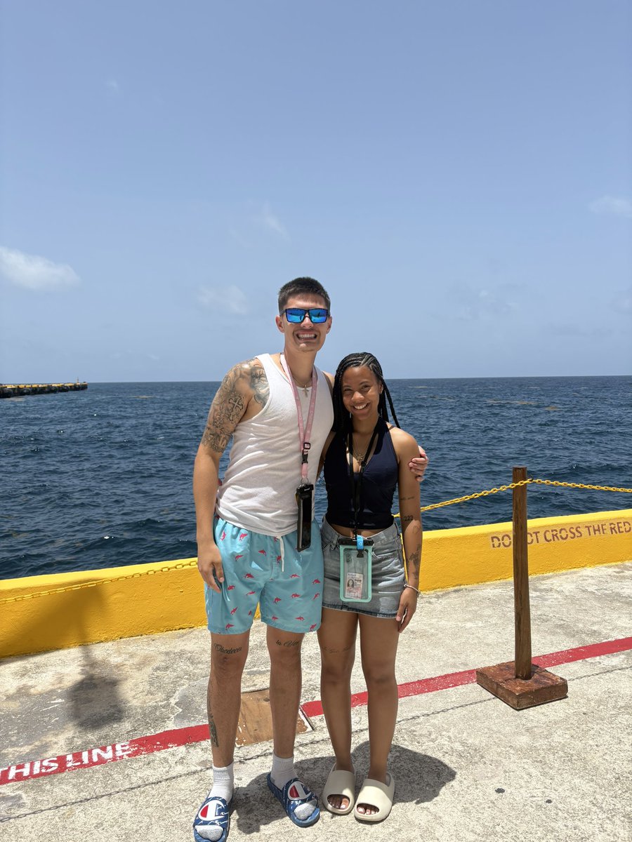 Happy 20th Birthday Mijo, so proud of you, keep working and keeping your faith first!  Happy birthday Prince!!