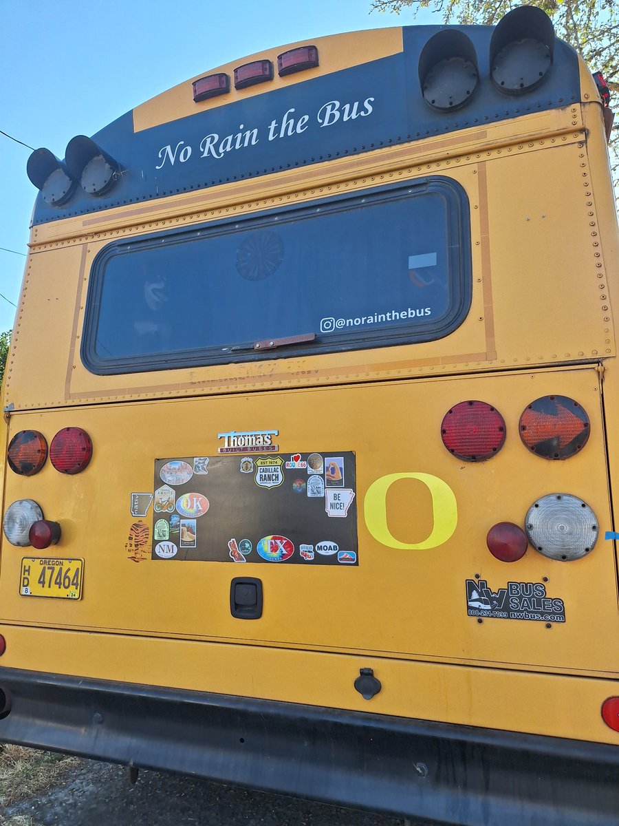 No Rain "The Bus" tweet media