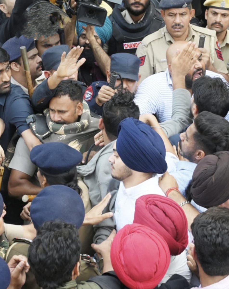 sd_notification's tweet image. Save Panjab University