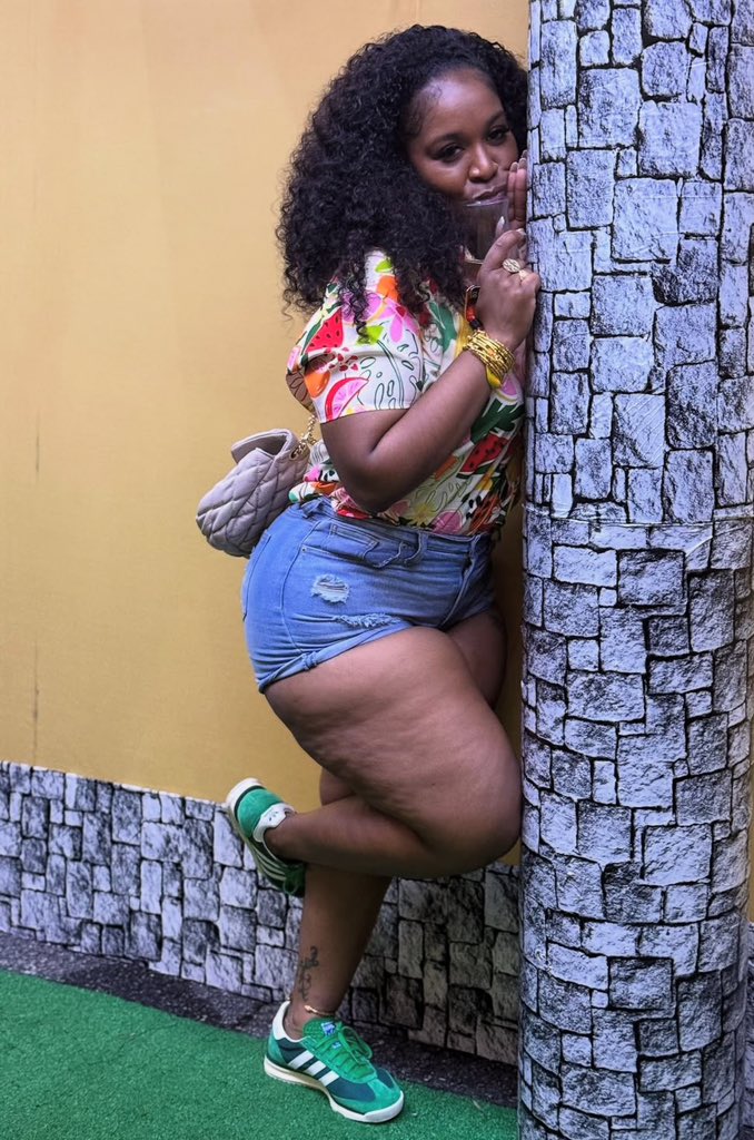 k_abolia's tweet image. Je suis nouvelle ici
Comment ça se passe?