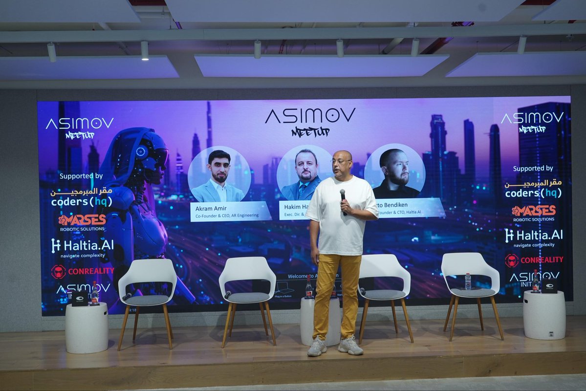 TalalThabet's tweet image. Working on tokenomics. 
I keep thinking we are building something innovative. 

Our approach to our tokenomics should be equally as innovative.