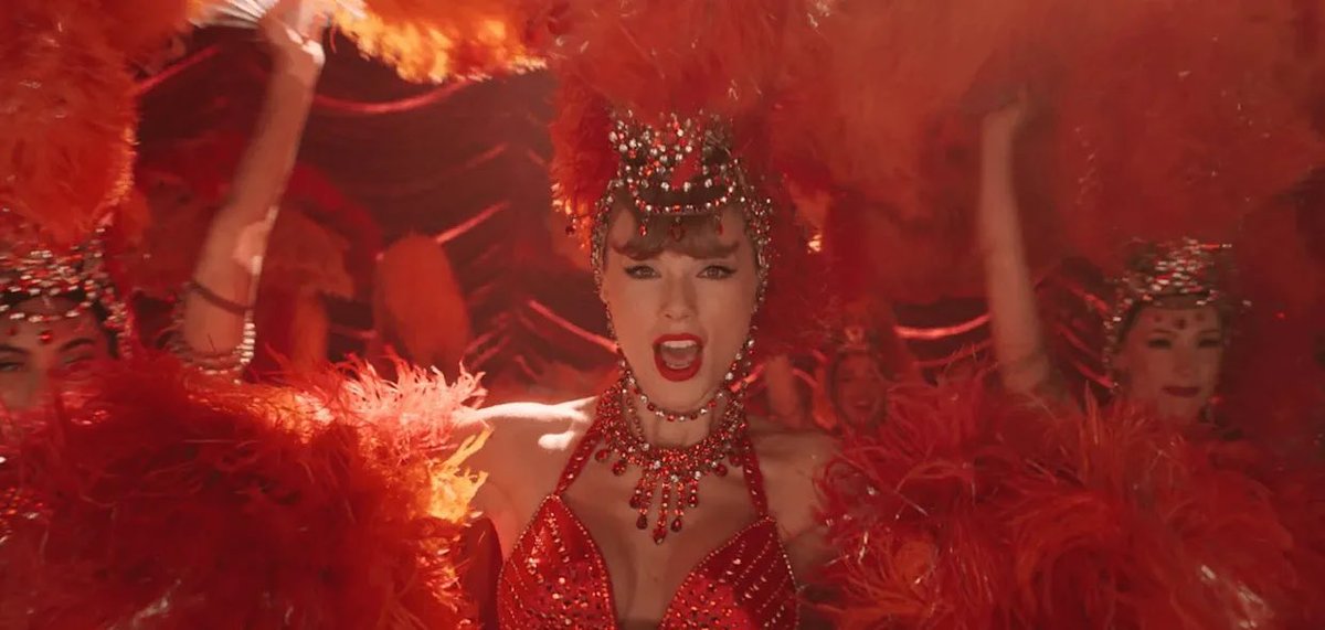 PopBase's tweet image. ‘The Fate of Ophelia’ by Taylor Swift spends a fifth week at #1 on the Billboard Hot 100.