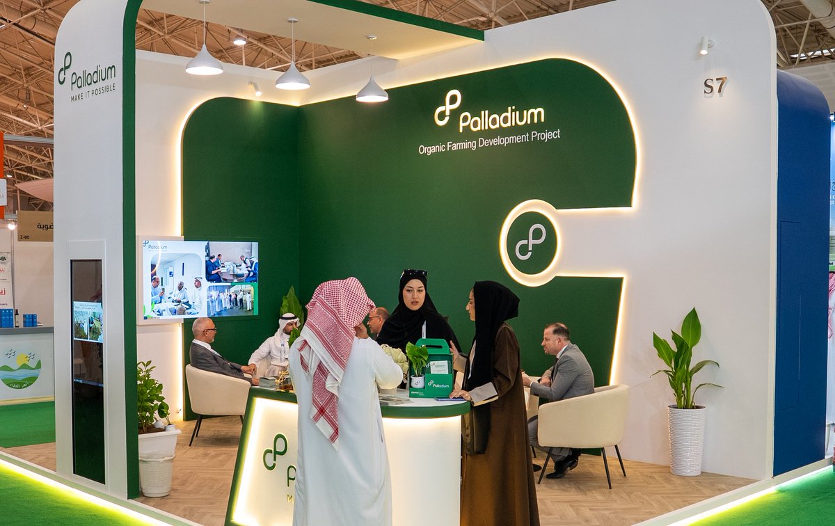 BiofachSARA's tweet photo. لقاءات مثمرة ومناقشات حول أحدث الابتكارات في الزراعة العضوية ضمن فعاليات المعرض السعودي الدولي للمنتجات والزراعة العضوية – بيوفاخ السعودية 2025. 
🗓 10 - 12 نوفمبر 2025
🕚 11 صباحا - 8 مساء
📍 مركز الرياض الدولي للمؤتمرات والمعارض

Engaging discussions and fruitful meetings on the latest innovations in organic agriculture at BIOFACH SAUDI ARABIA 2025. 🌿
🗓️ 10 - 12 Nov 2025
🕚 11 Am - 8 PM
📍 Riyadh International Convention & Exhibition Center