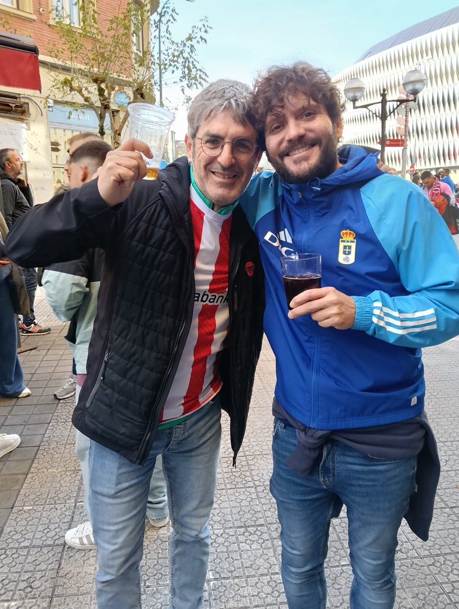 Oye <a href="/servilla75/">SERGIO VILLANUEVA</a>....
¿Cuánto valdría hoy el empeine-interior del Tiburón <a href="/Aiert9/">Aiert</a>?